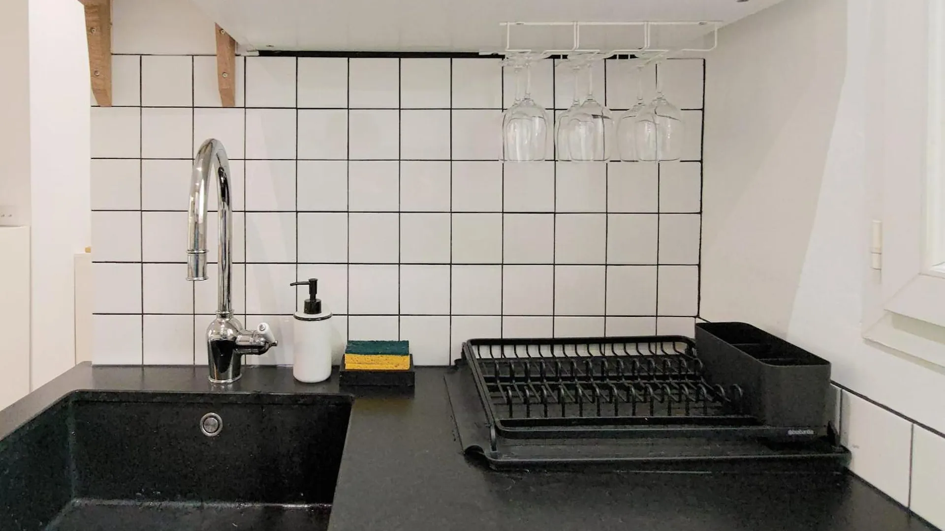 Cosy Apartment In The 11Th Arrondissement Parigi 0*,